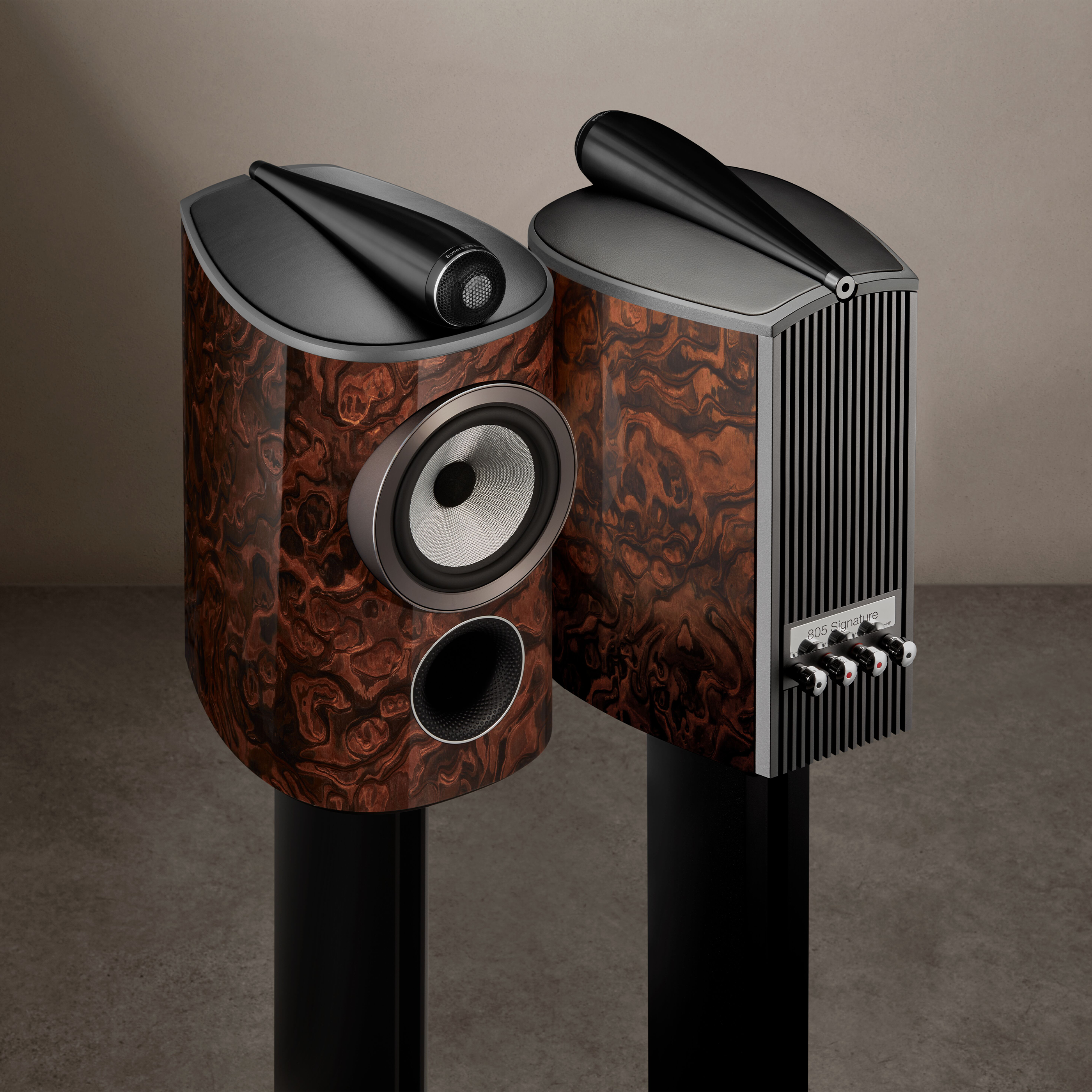 Bowers & Wilkins 805 D4 Series Signature