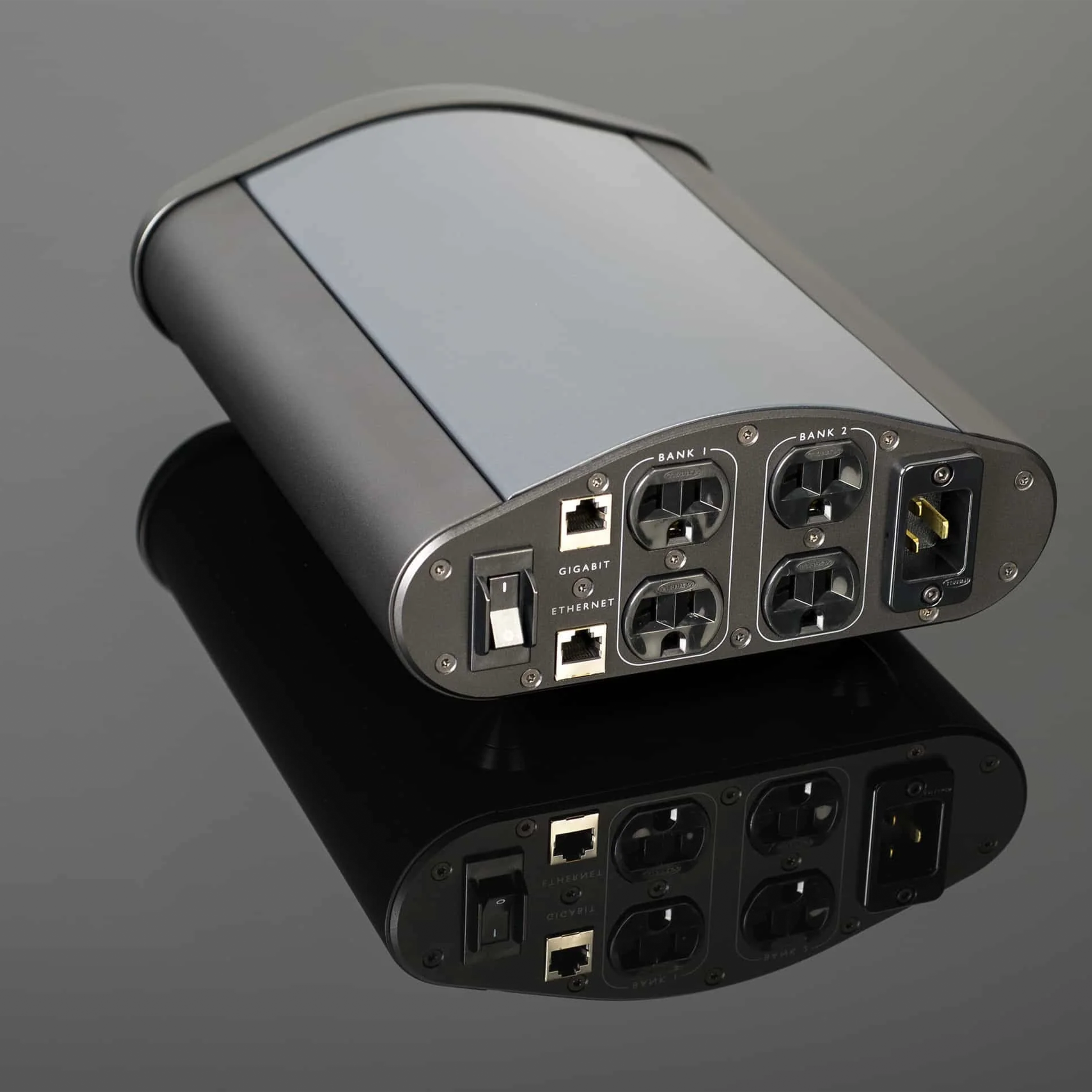 Transparent XL PowerIsolator