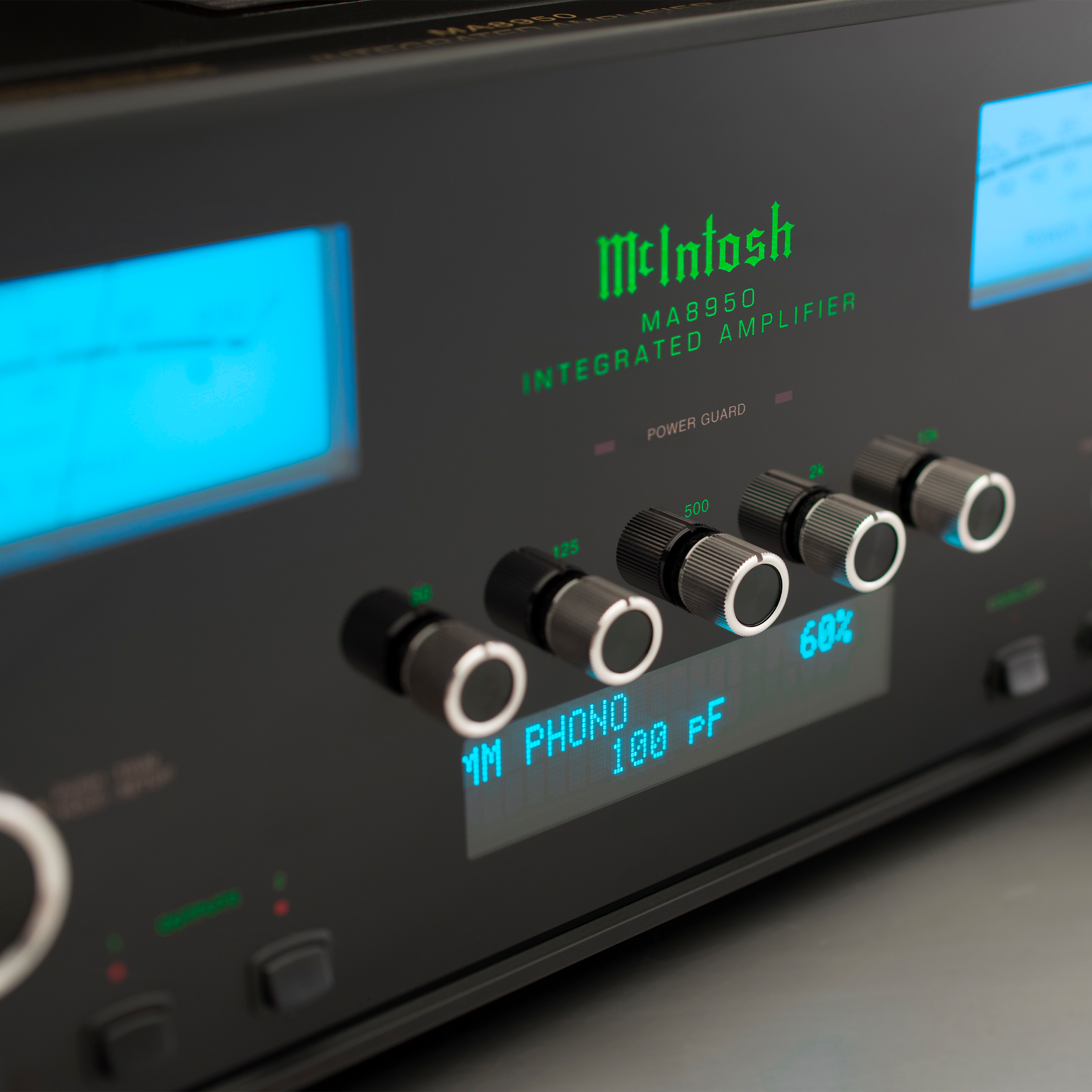 McIntosh MA8950 Integrated Amplifier
