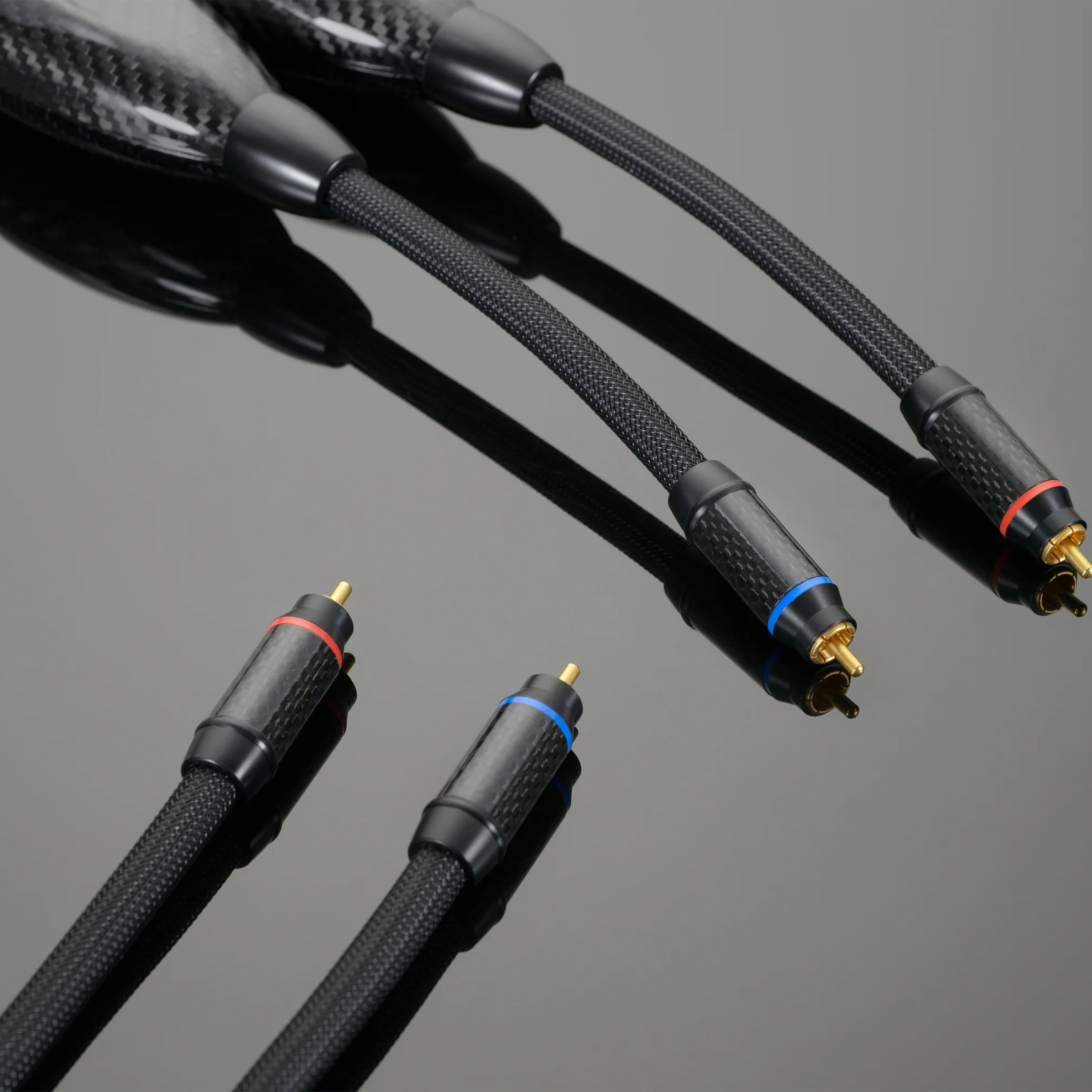 Transparent Opus RCA Interconnect